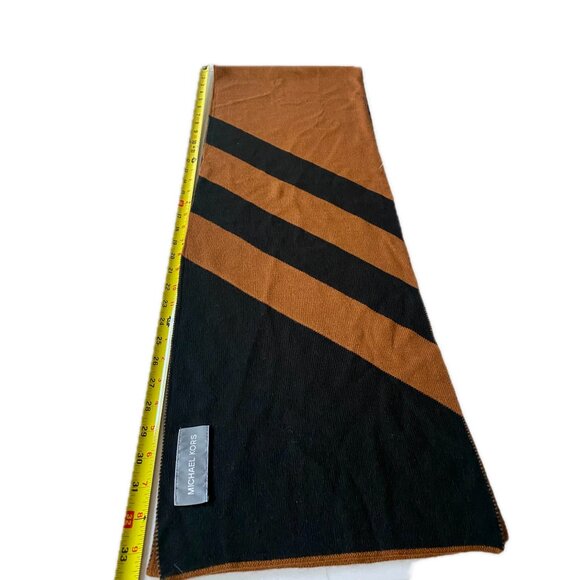 😊Michael Kors Unisex Logo Scarf Bi-Color Brown Black Diagonal Stripe Acrylic - Picture 5 of 6